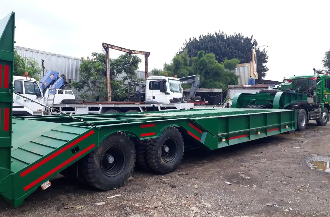 karoseri lowbed trailer 2 axle fix goosneck flatbed type
