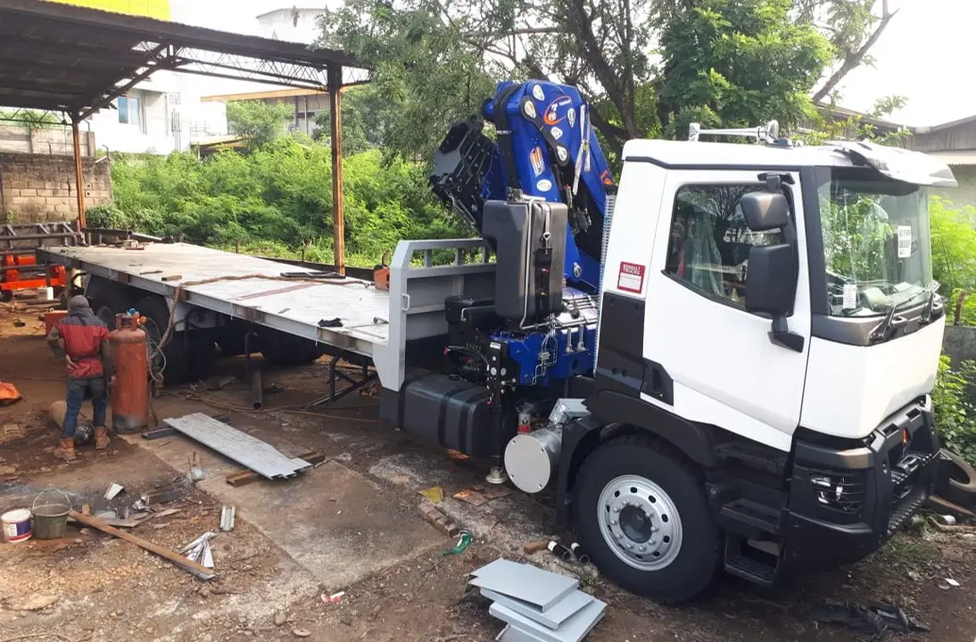 karoseri Heavy Duty Vehicle self loader truck