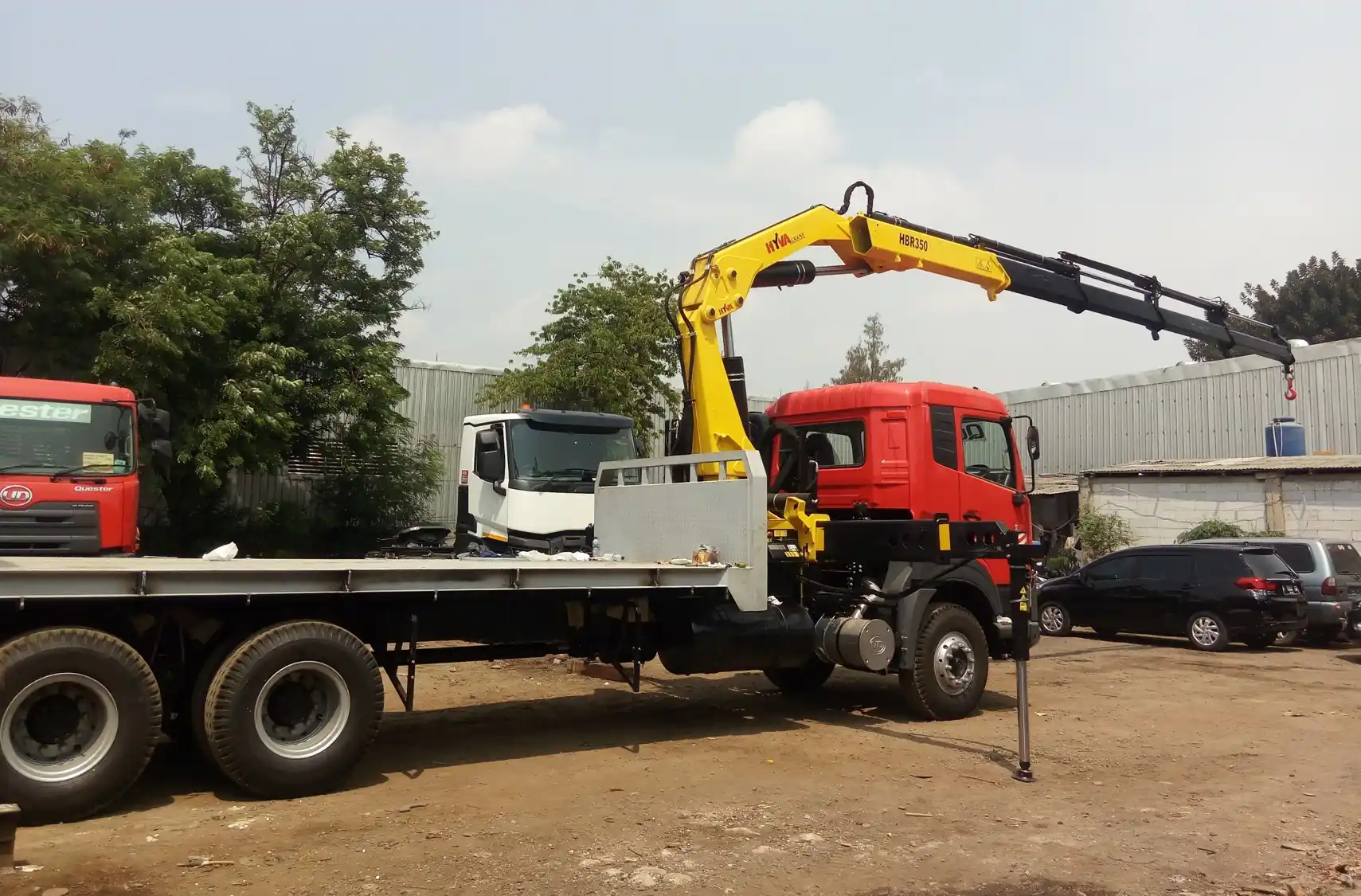 karoseri truck crane